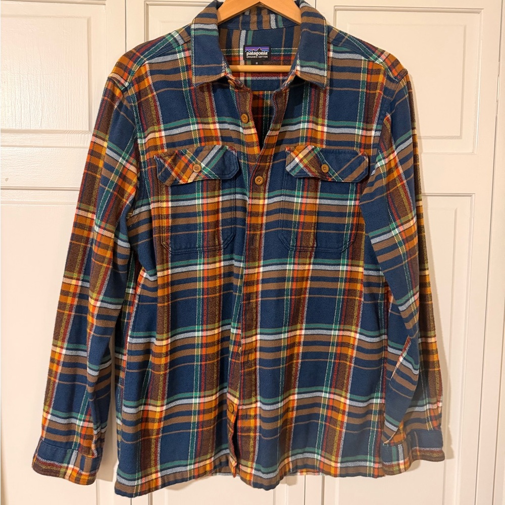 Patagonia Fjord Plaid Flannel Shirt, men’s medium